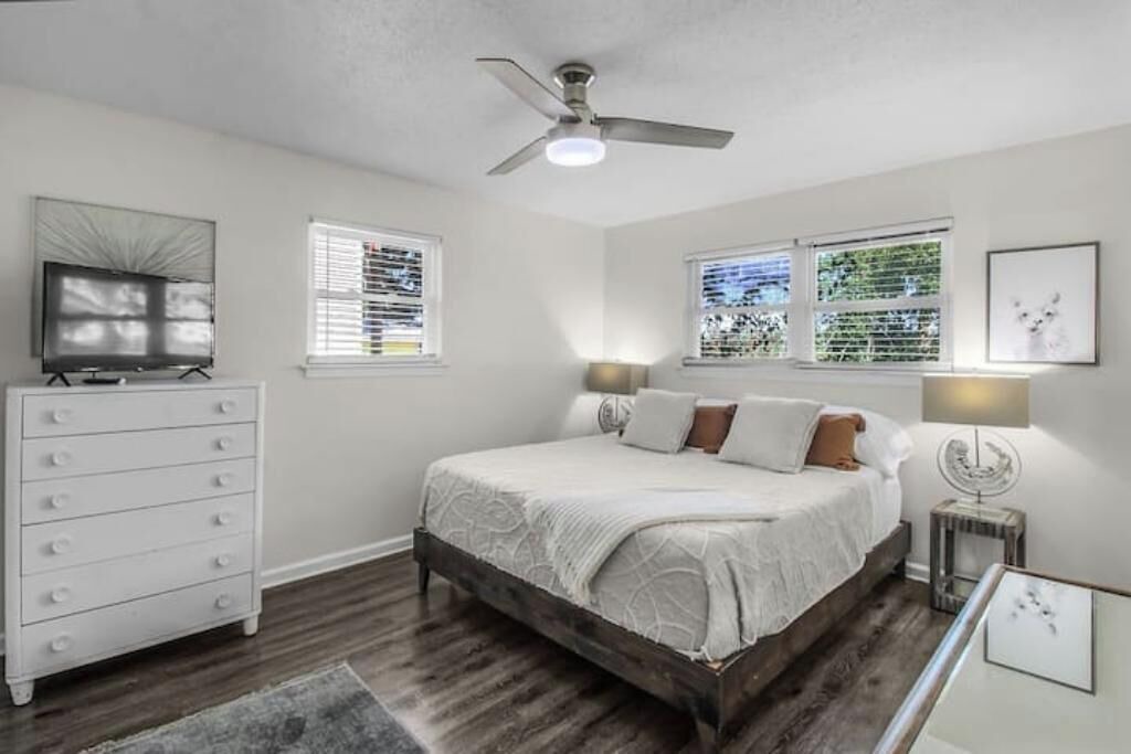 Photo of Bedroom in Townsend