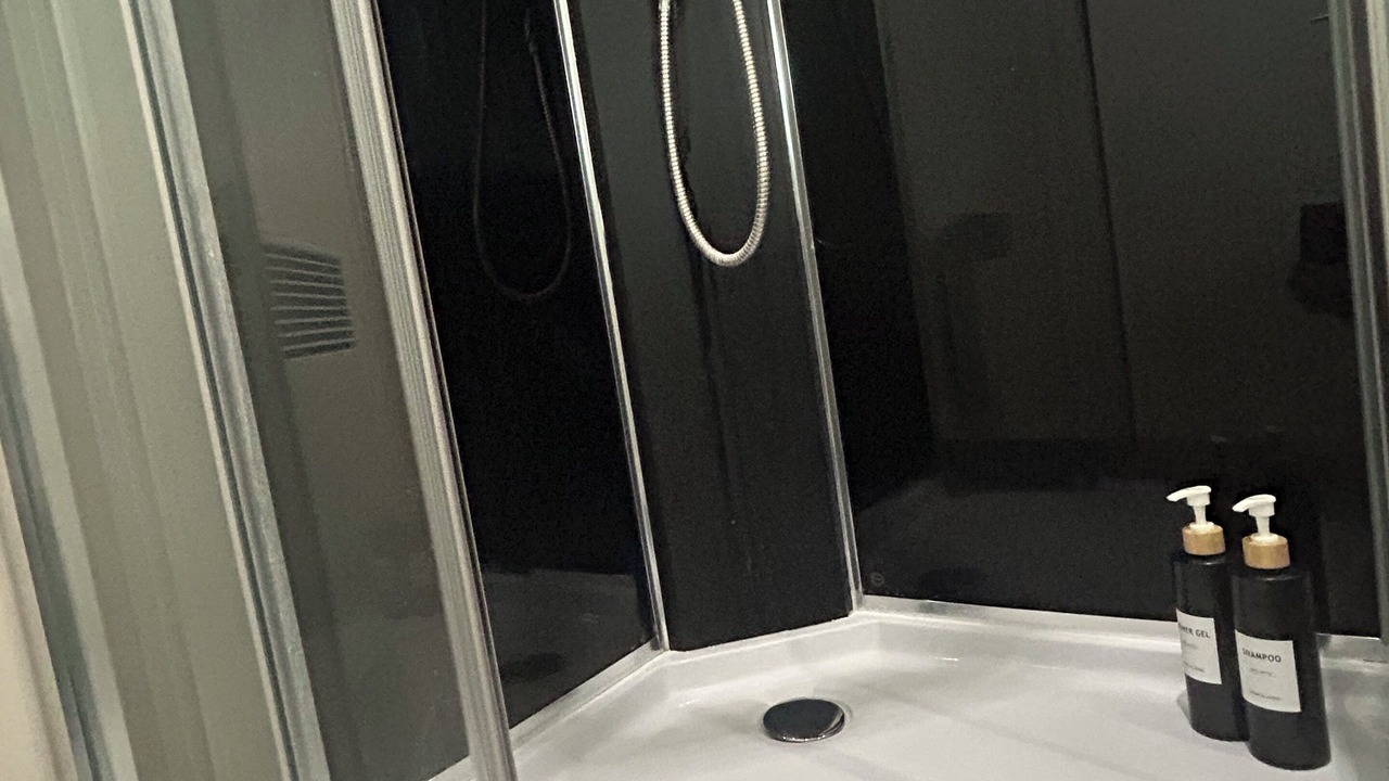 Photo of Bathroom in Cottenchy