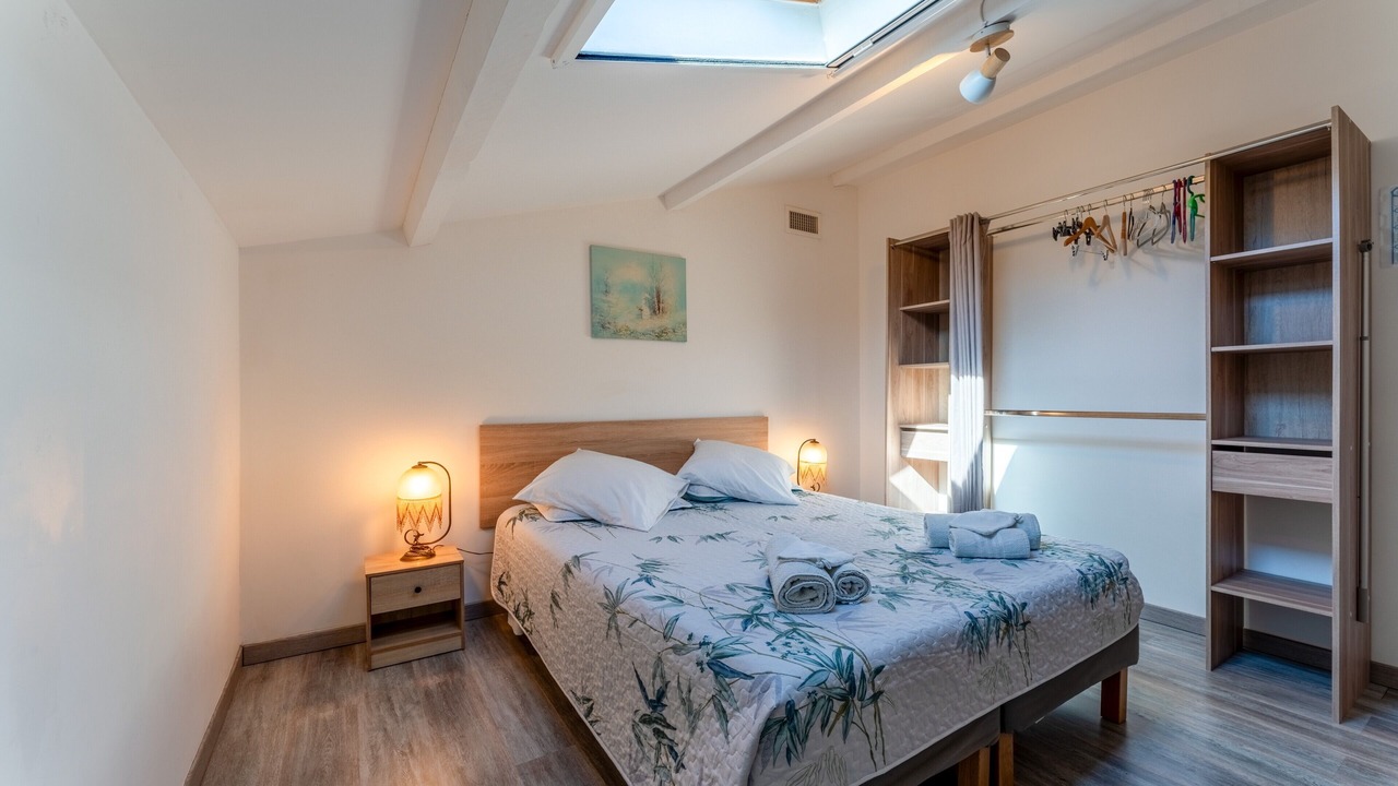 Photo of Bedroom in Saint-Ambroix