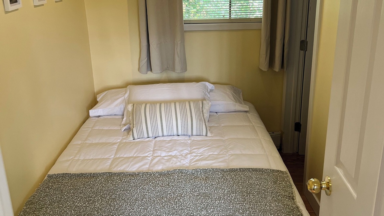 Photo of Bedroom in Minden Hills