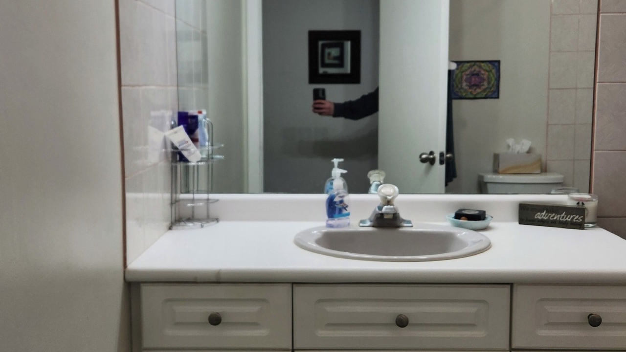 Photo of Bathroom in Gimli