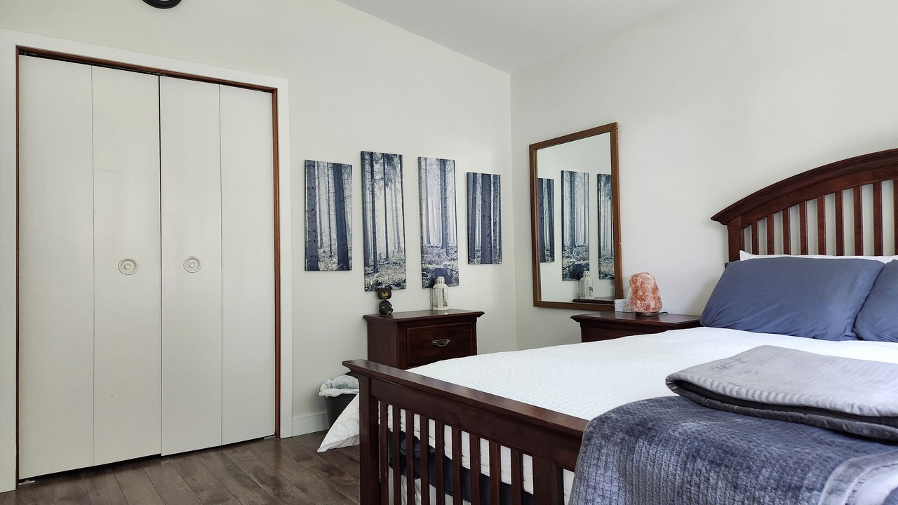 Photo of Bedroom in Gimli
