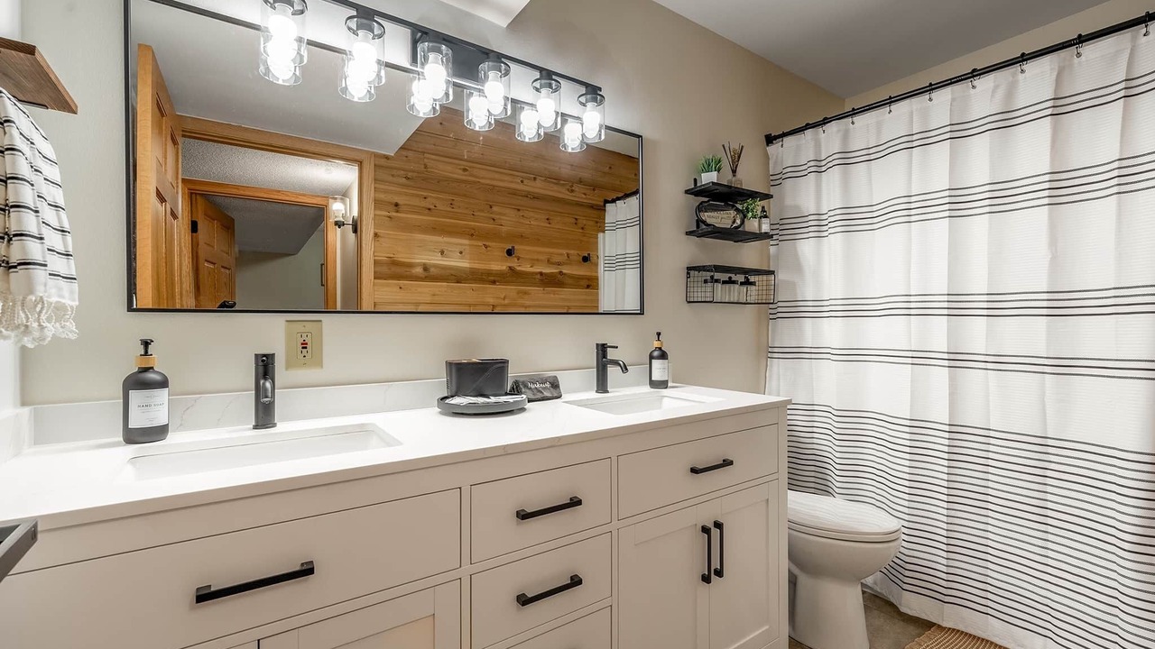 Photo of Bathroom in Eau Claire