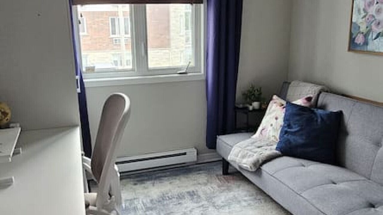 Photo of Livingroom in Aylmer