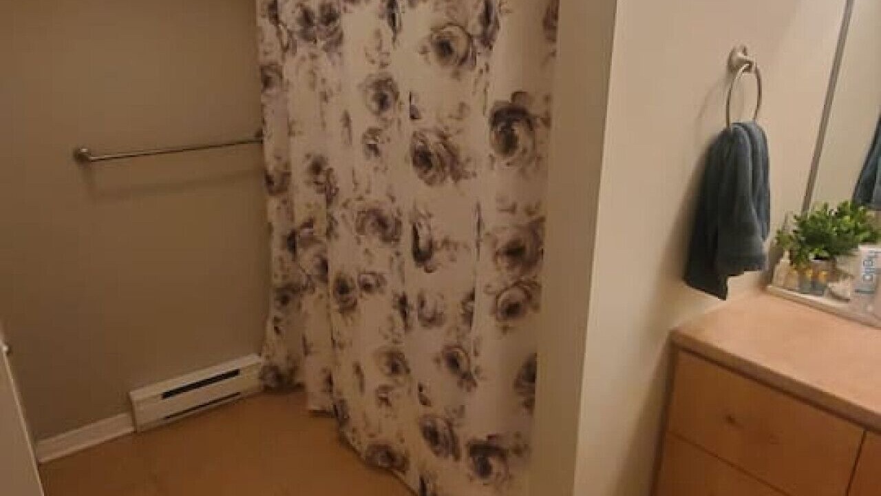 Photo of Bathroom in Aylmer