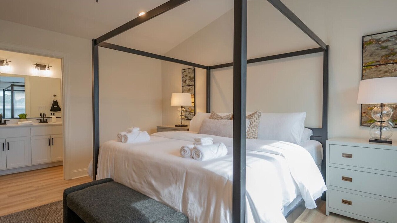 Photo of Bedroom in Lynchburg
