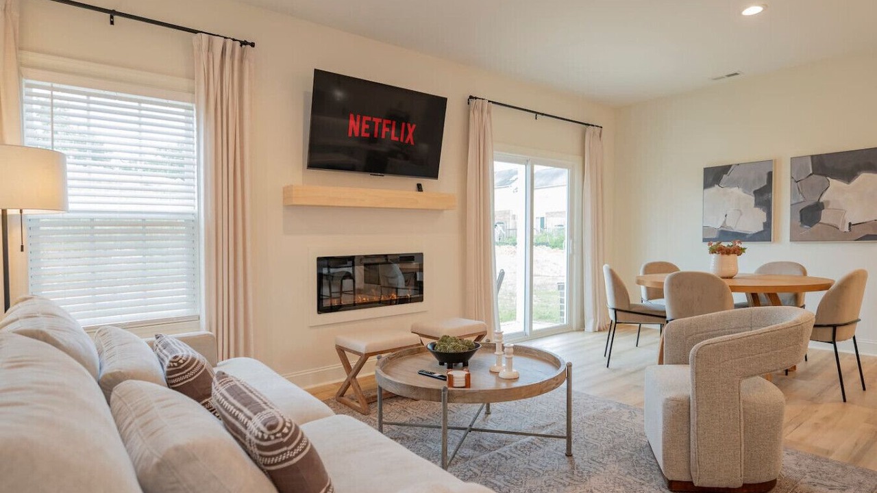 Photo of Livingroom in Lynchburg