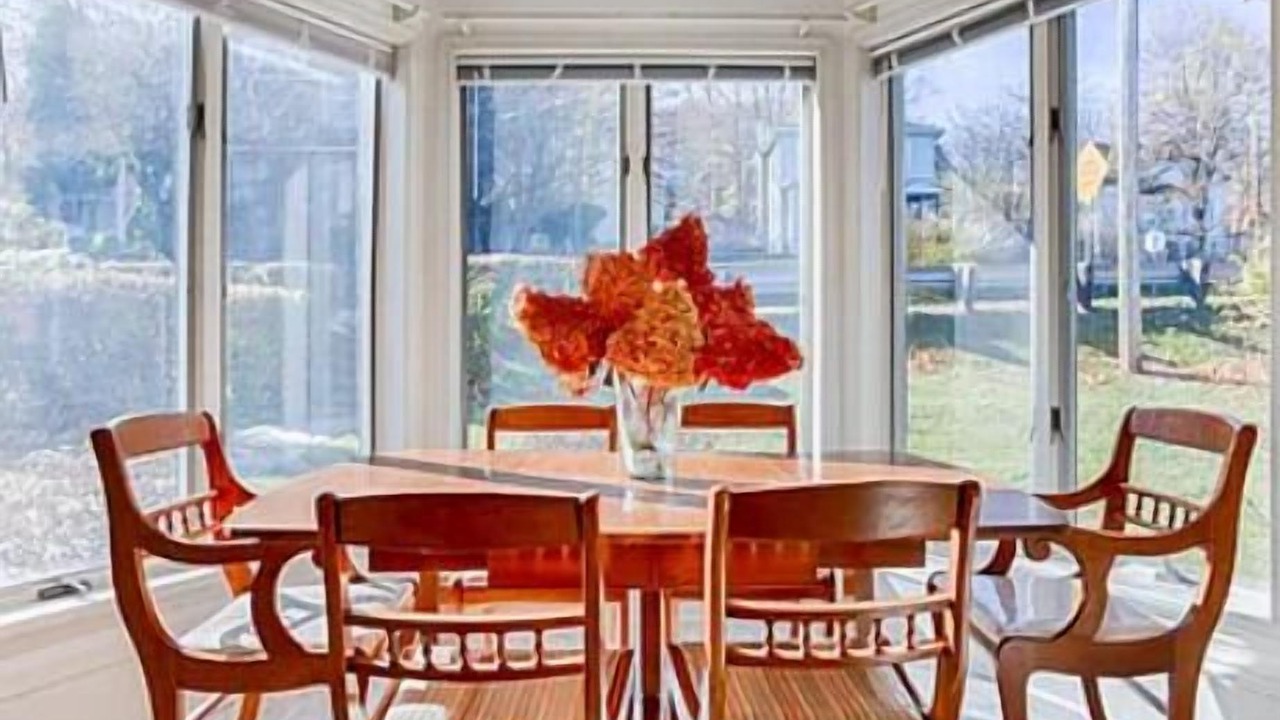 Photo of Livingroom in Town of Reading