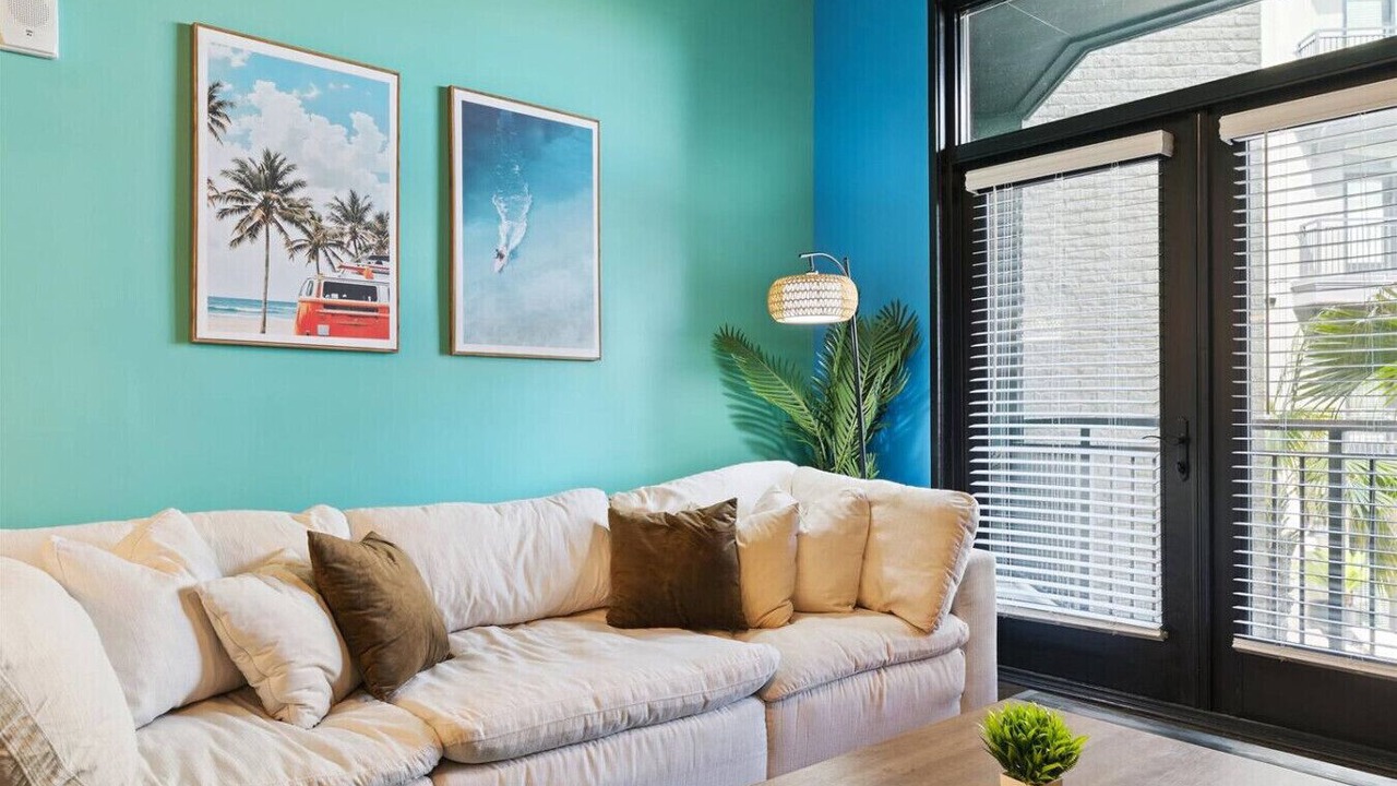 Photo of Livingroom in Yamacraw Village