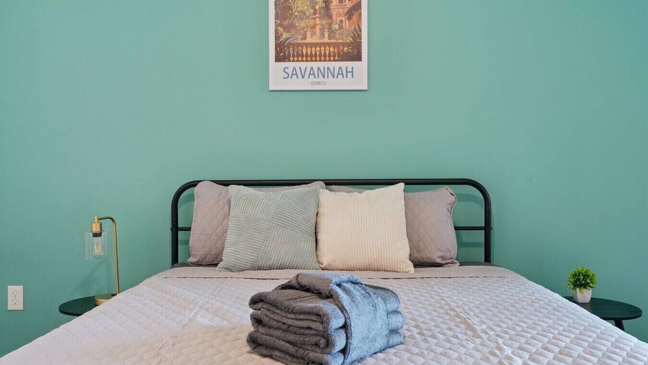 Photo of Bedroom in Yamacraw Village