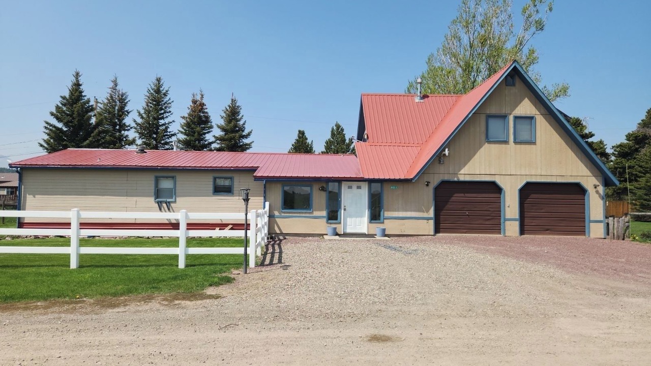 Photo of Outdoor in East Glacier Park Village