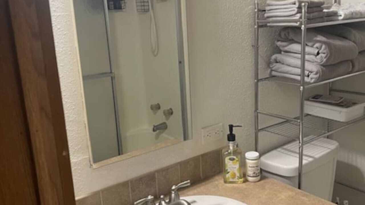 Photo of Bathroom in Marblemount