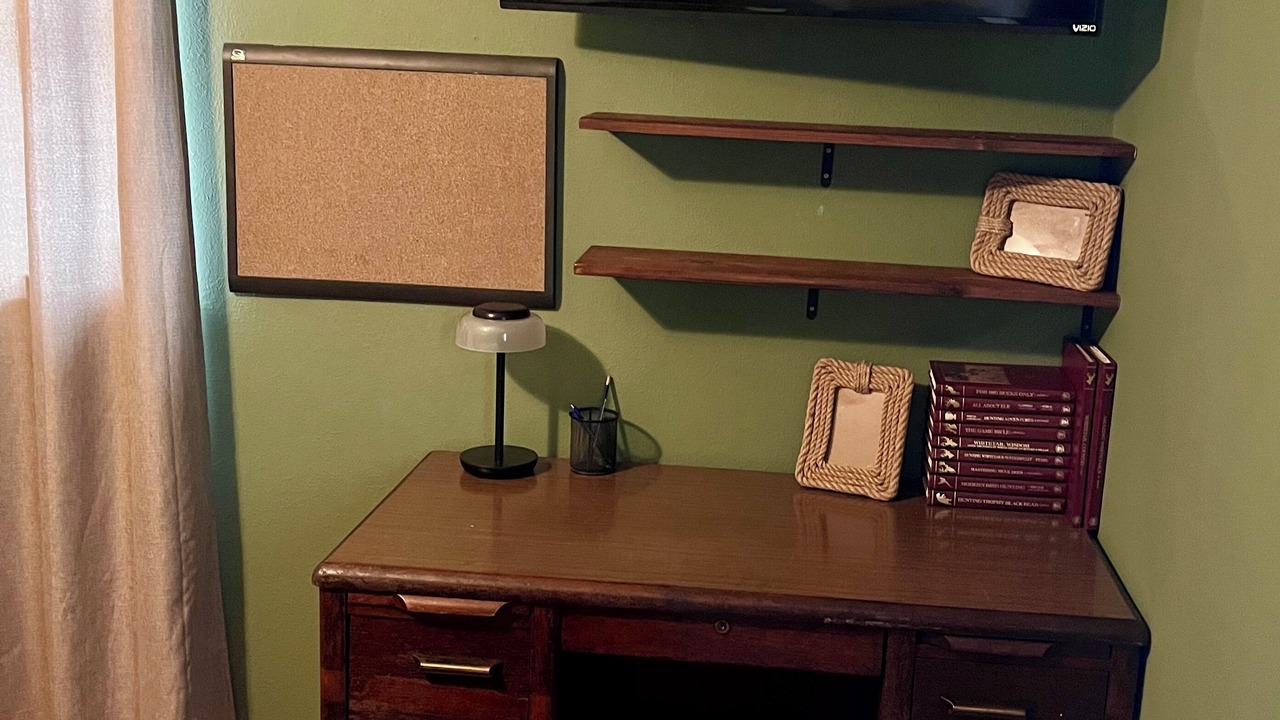 Photo of Bedroom in Seymour