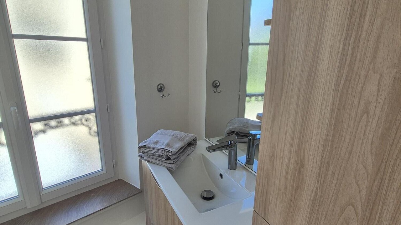 Photo of Bathroom in Fontainebleau