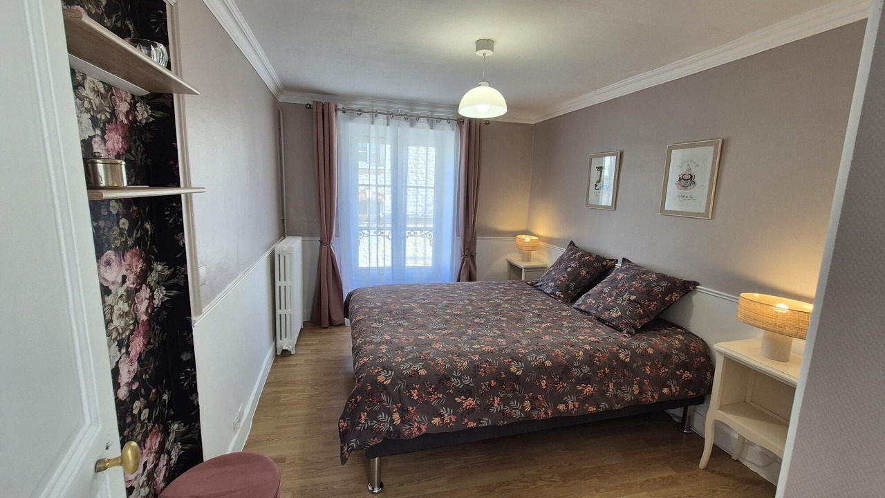 Photo of Bedroom in Fontainebleau