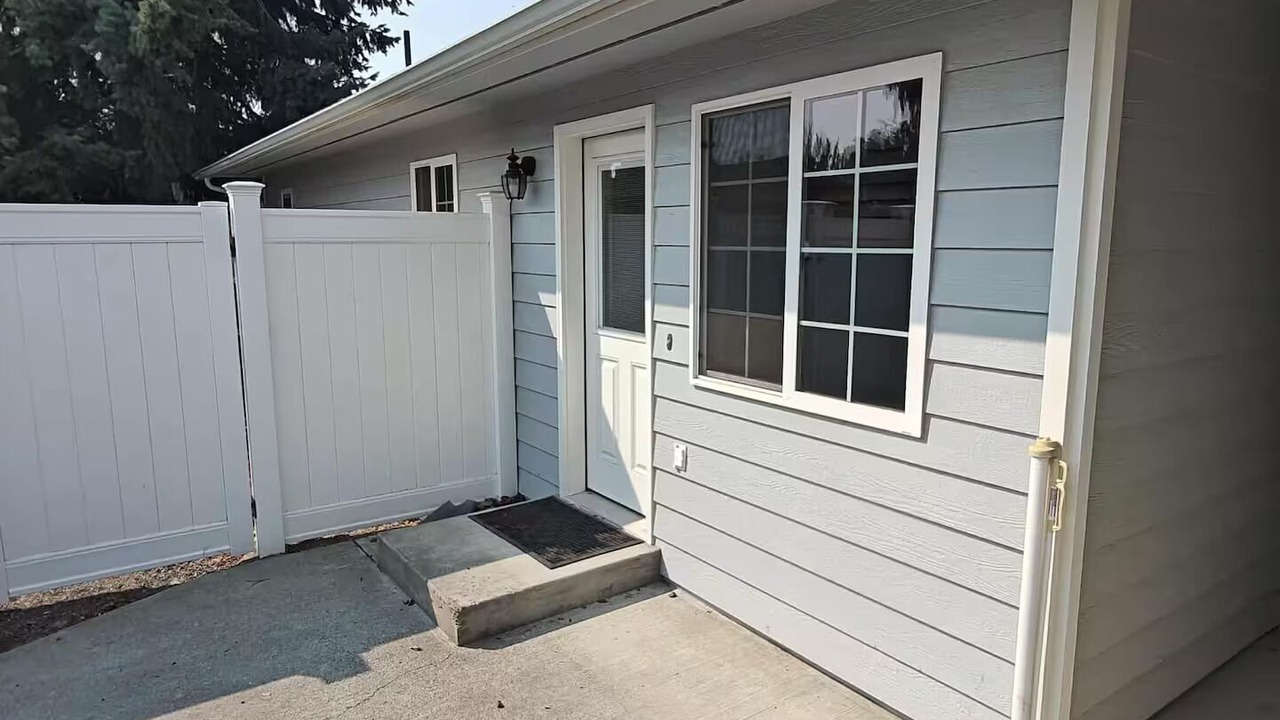 Photo of Others in Othello