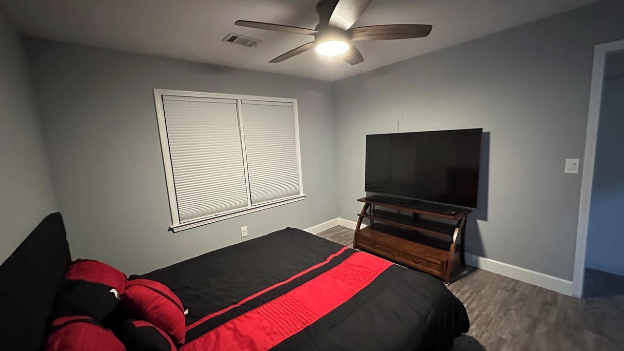 Photo of Bedroom in Lawrenceville