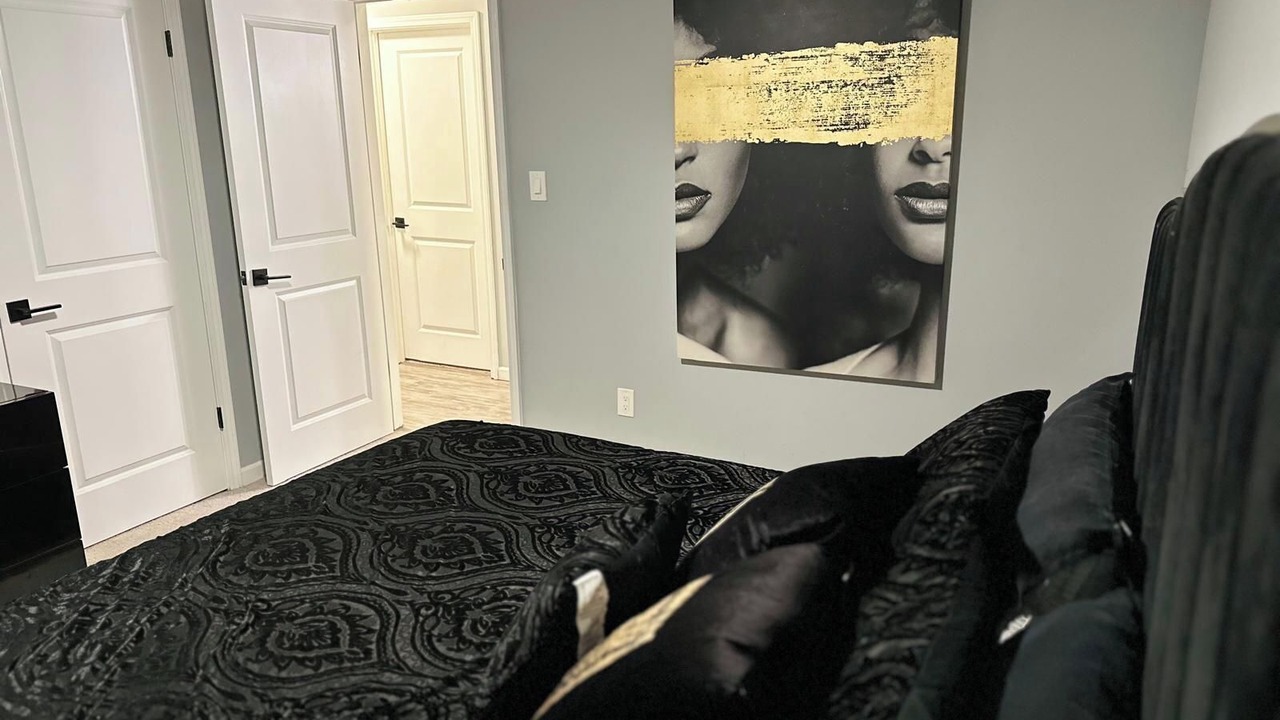 Photo of Bedroom in Lawrenceville