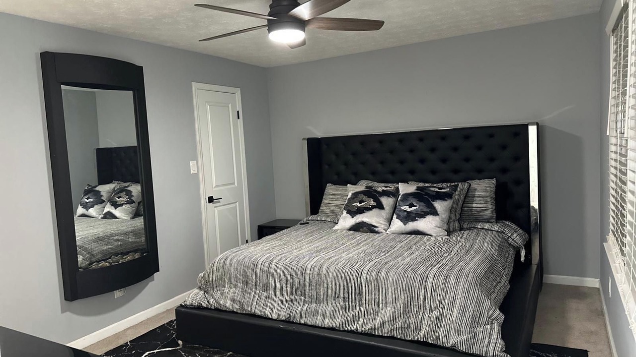 Photo of Bedroom in Lawrenceville