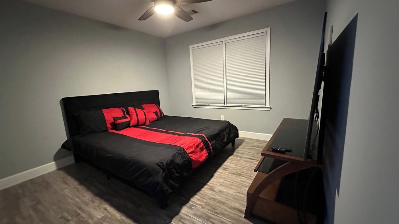 Photo of Bedroom in Lawrenceville