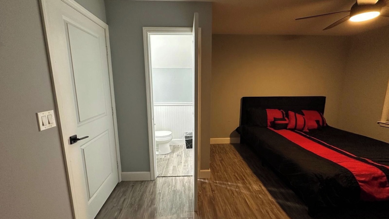 Photo of Bedroom in Lawrenceville