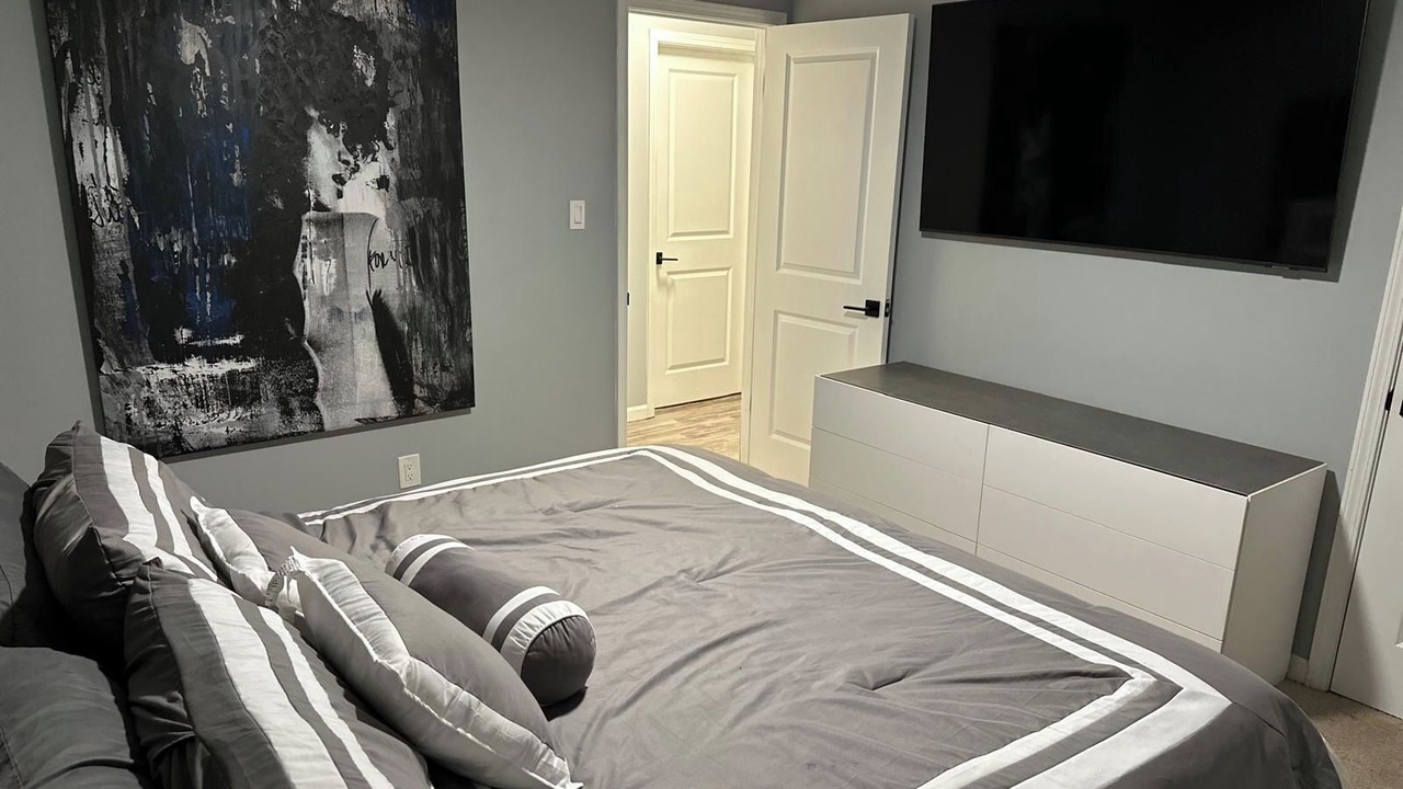 Photo of Bedroom in Lawrenceville