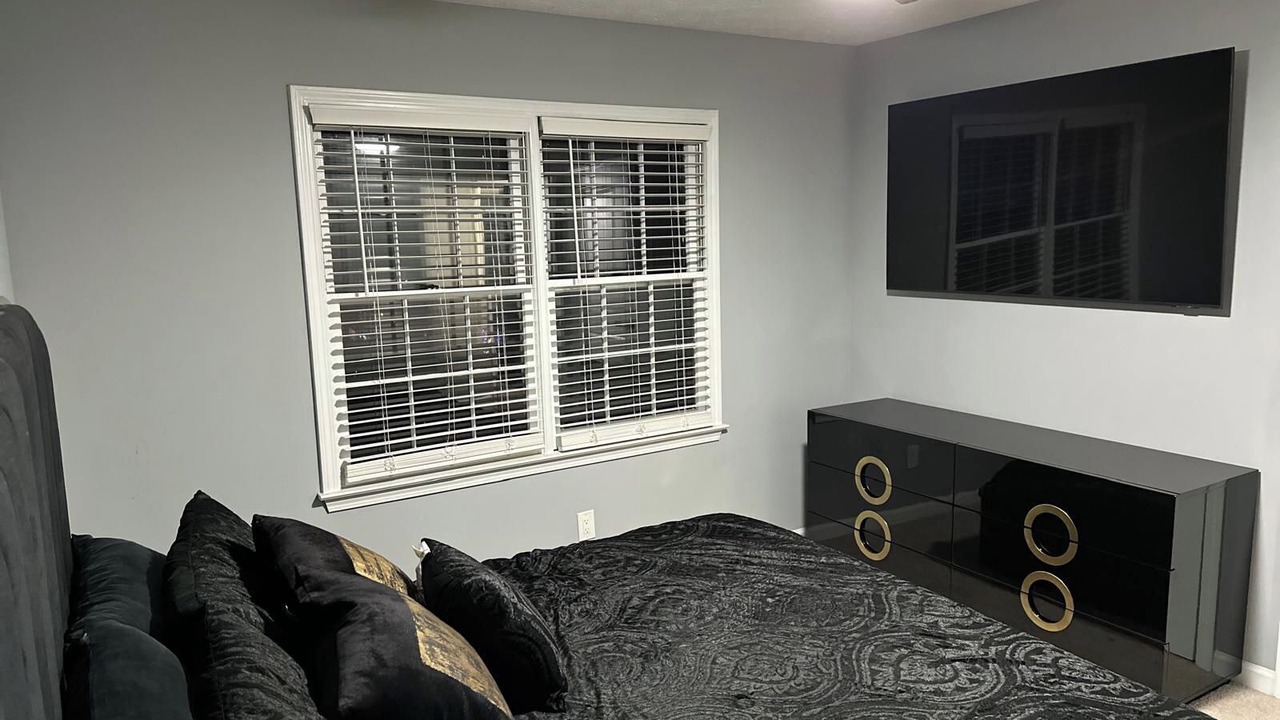 Photo of Bedroom in Lawrenceville