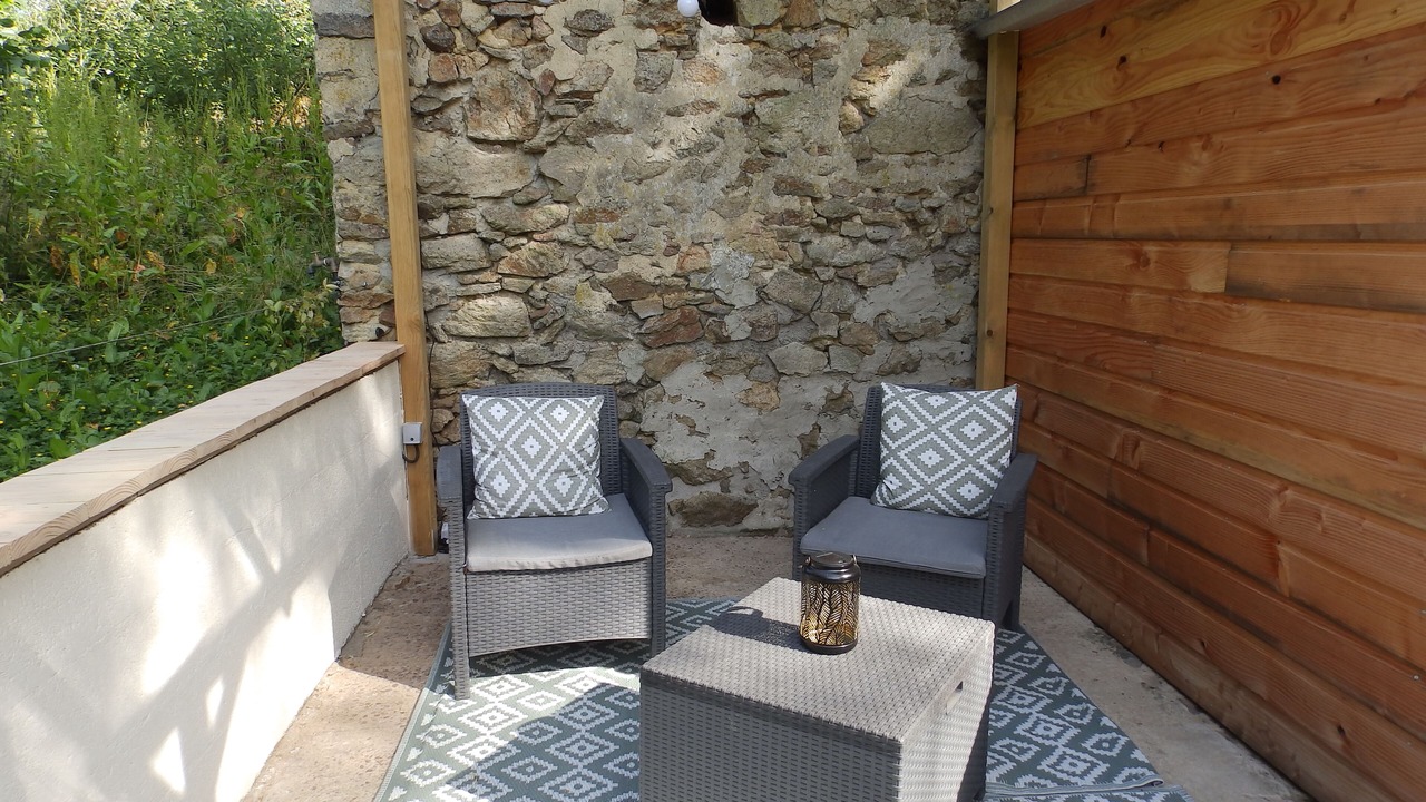 Photo of Patio Balcony in Le Bouillon