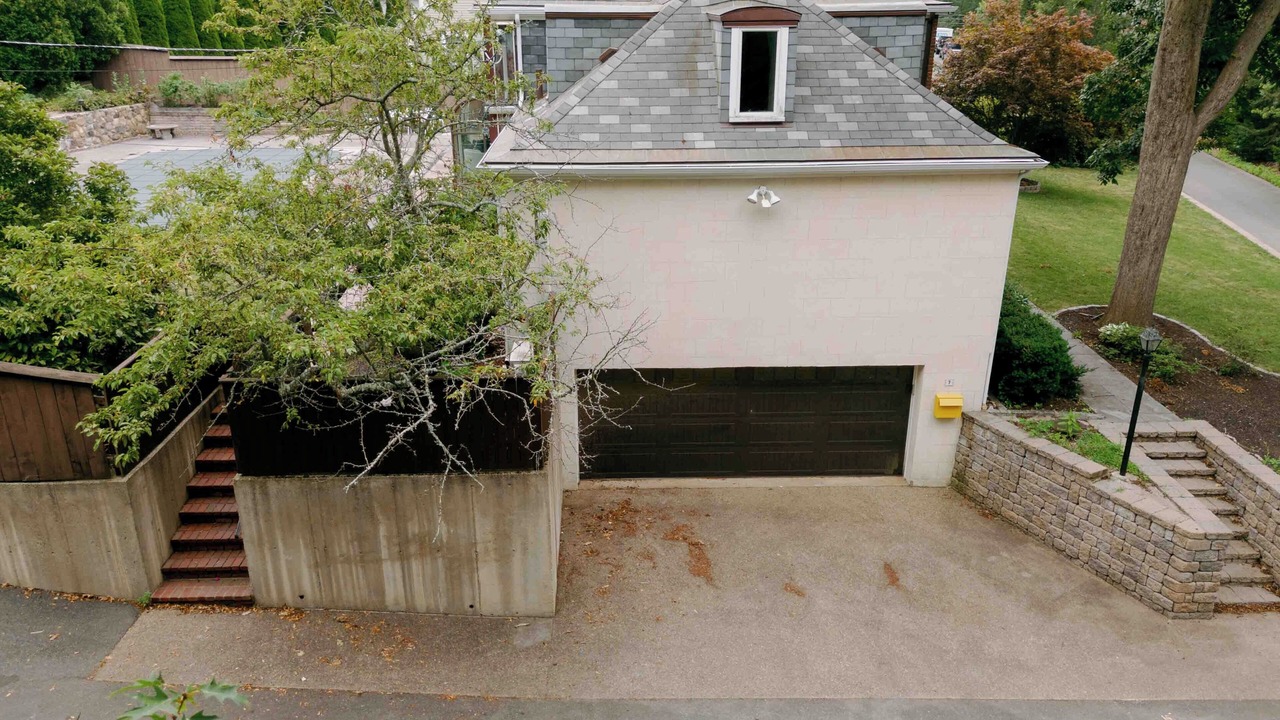 Photo of Outdoor in Beverly