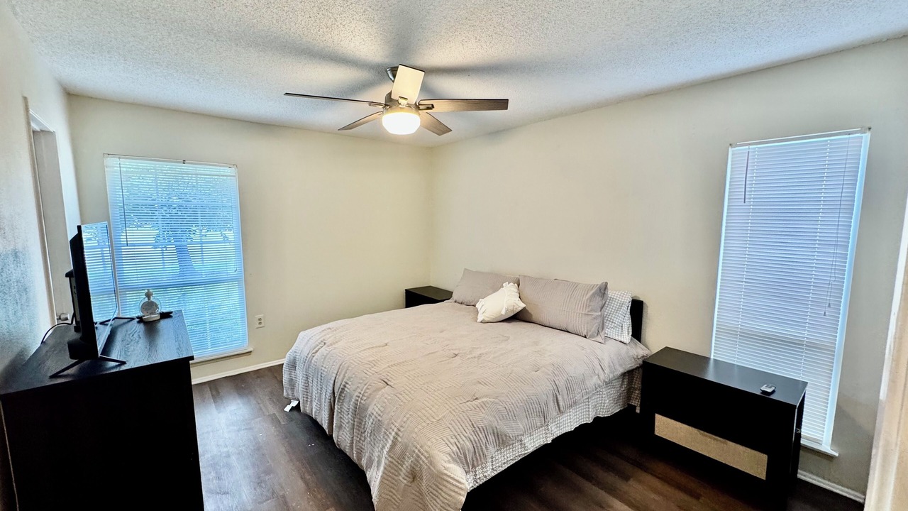 Photo of Bedroom in Live Oak