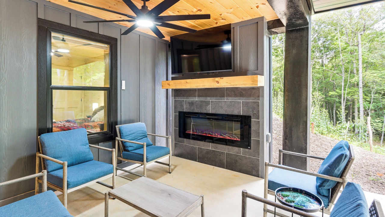 Photo of Outdoor in Copperhill