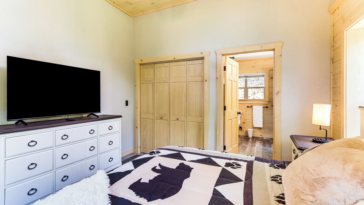 Photo of Bedroom in Copperhill