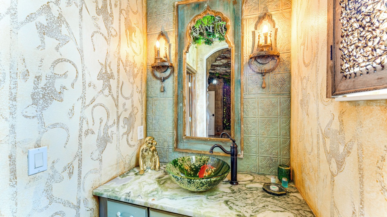 Photo of Bathroom in Watersong