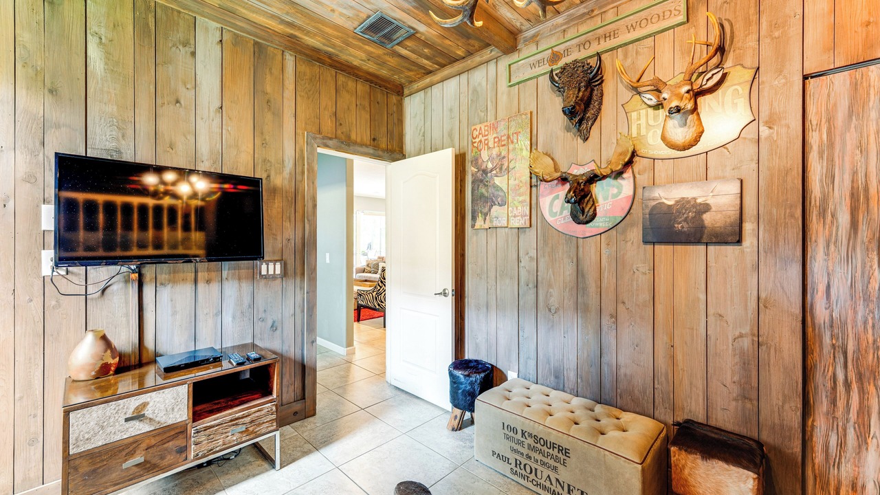 Photo of Livingroom in Watersong