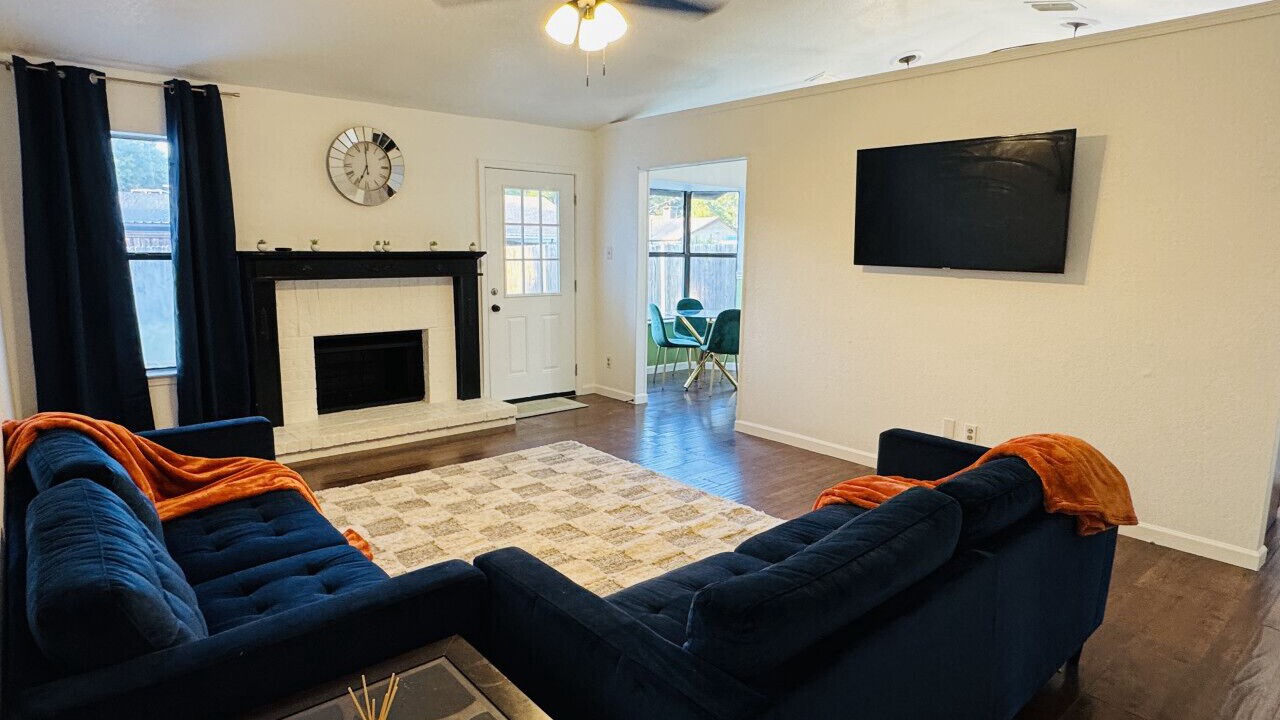 Photo of Livingroom in Wylie