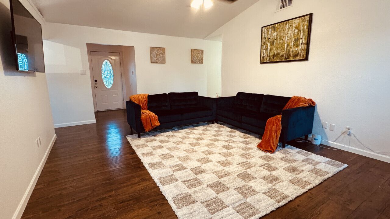 Photo of Livingroom in Wylie