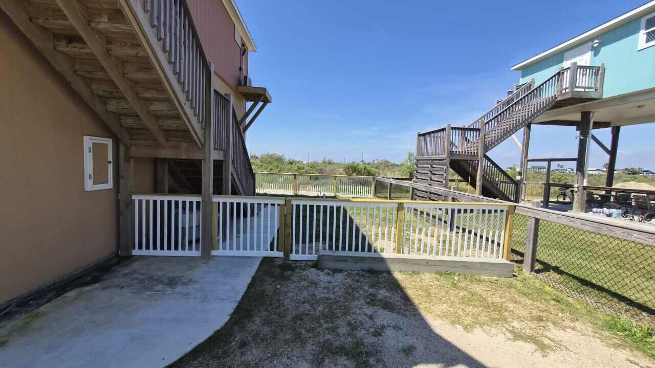 Photo of Outdoor in Gilchrist