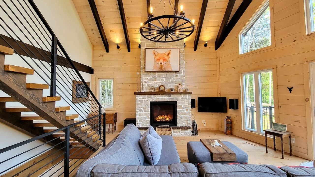 Photo of Livingroom in St-Adolphe-d'Howard