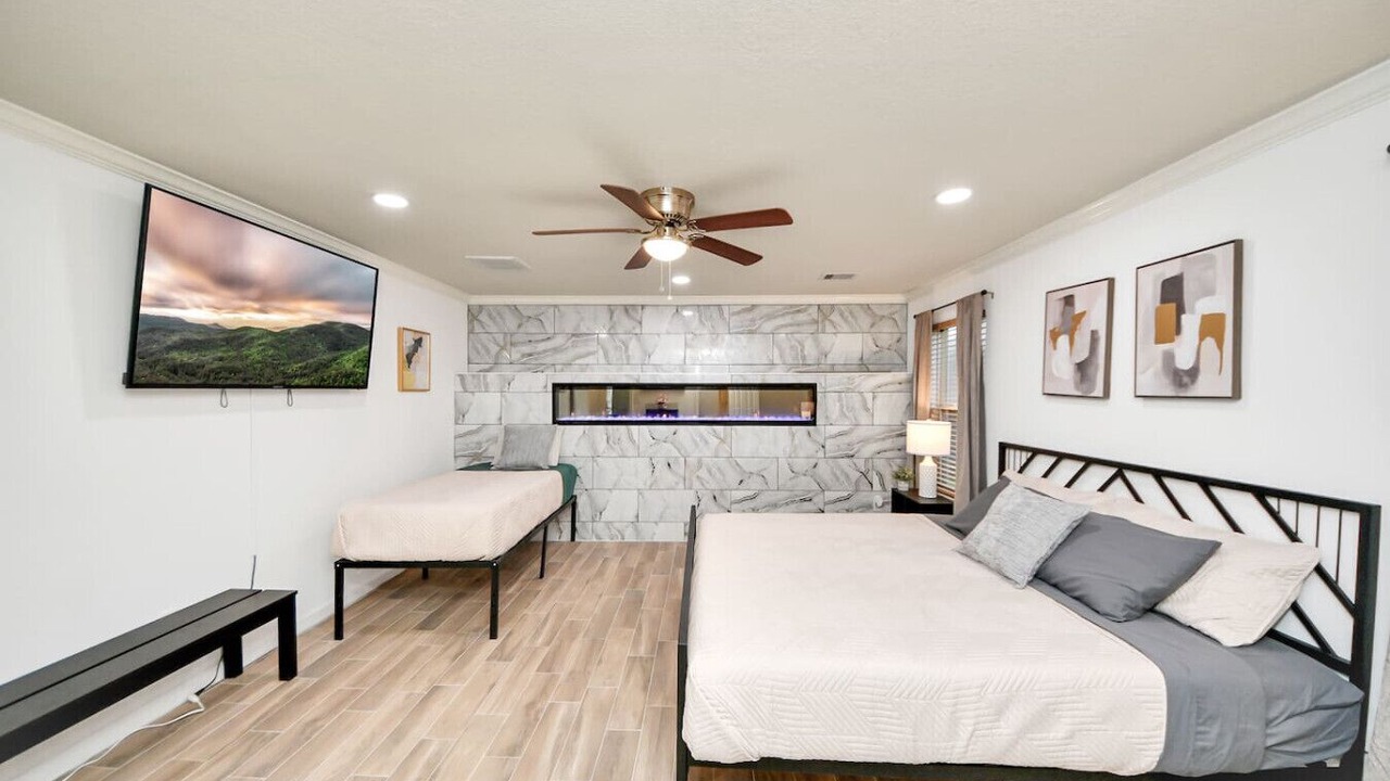 Photo of Bedroom in Northeast Houston