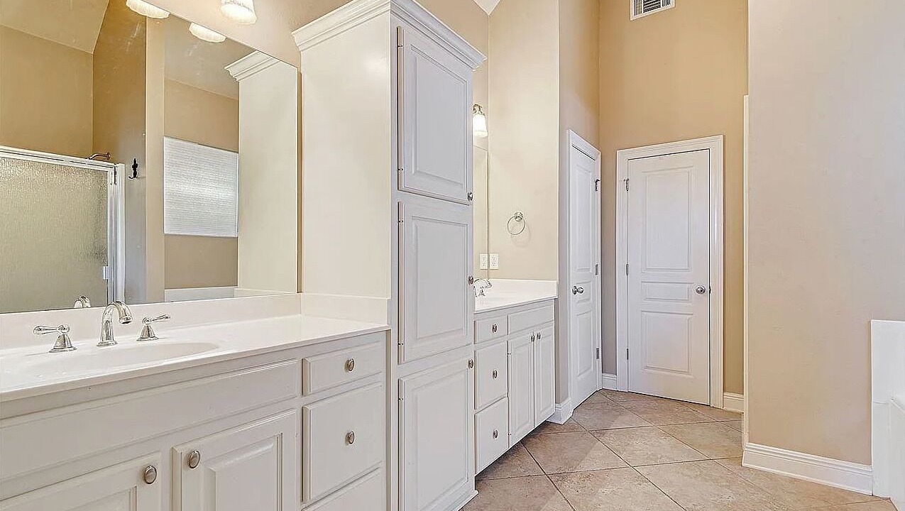 Photo of Bathroom in Prairieville