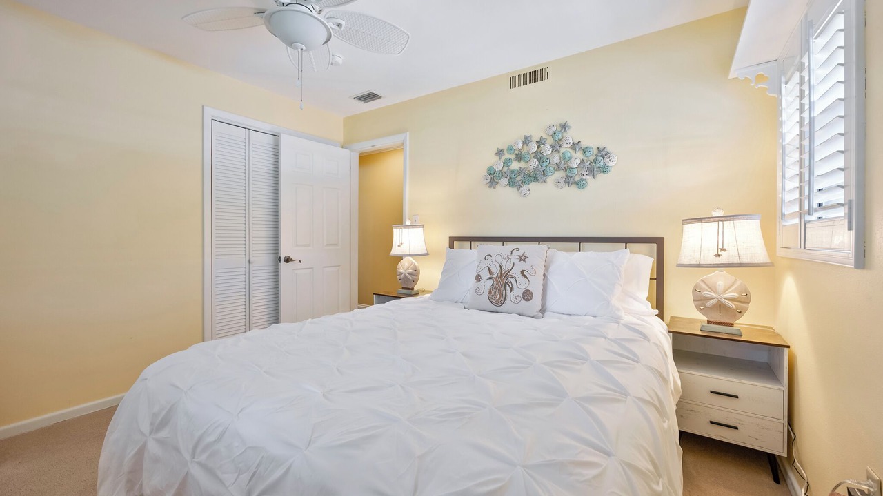Photo of Bedroom in Cocoa Isles
