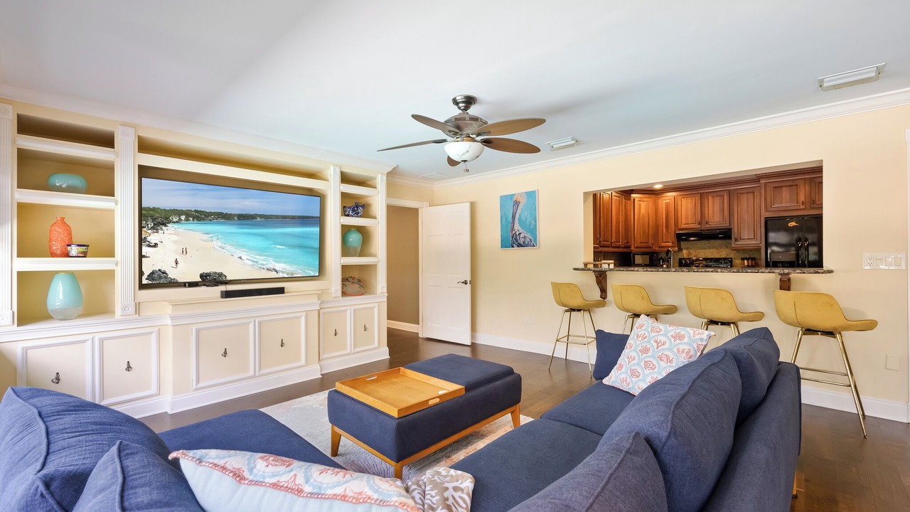 Photo of Livingroom in Cocoa Isles