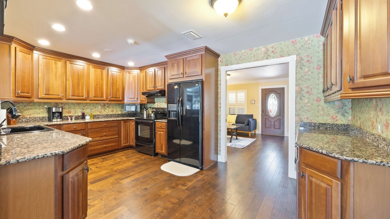 Photo of Kitchen in Cocoa Isles