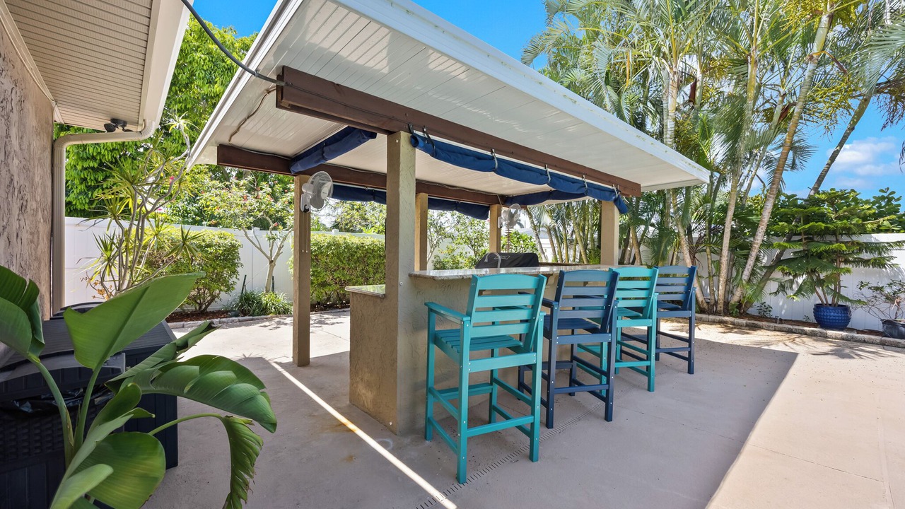 Photo of Patio Balcony in Cocoa Isles