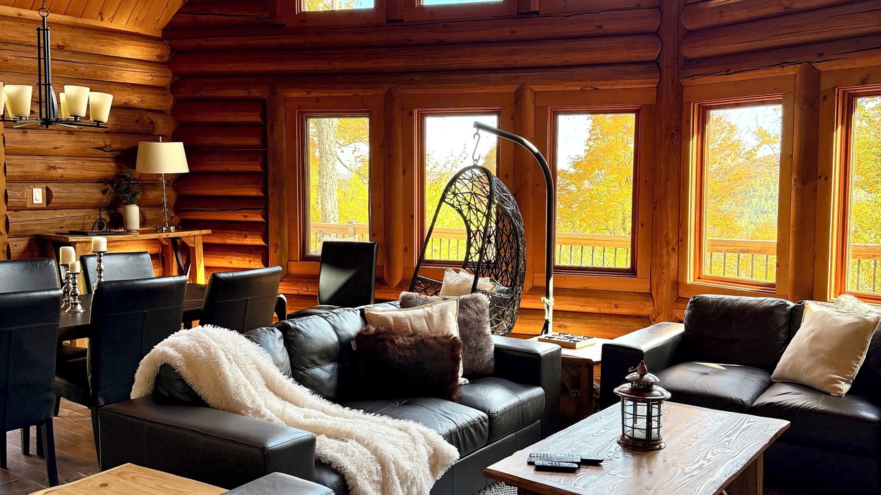 Photo of Livingroom in Saint-Faustin-Lac-Carre