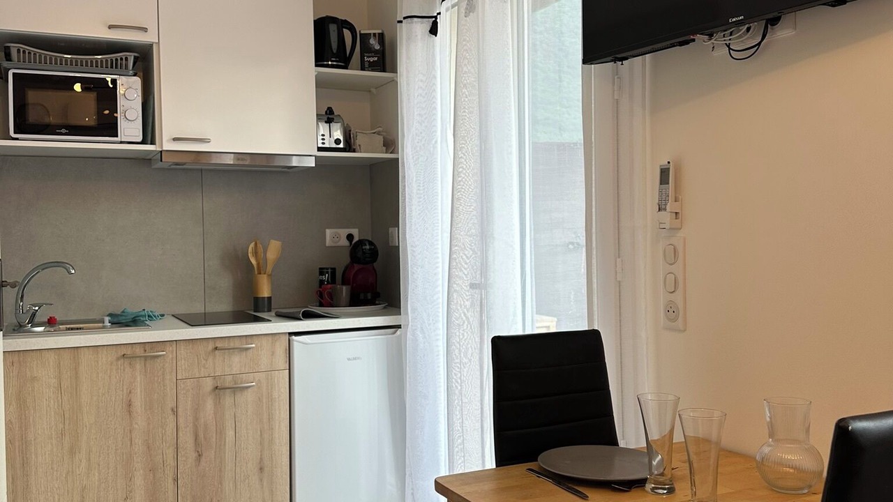 Photo of Kitchen in Saint-Vincent-de-Mercuze
