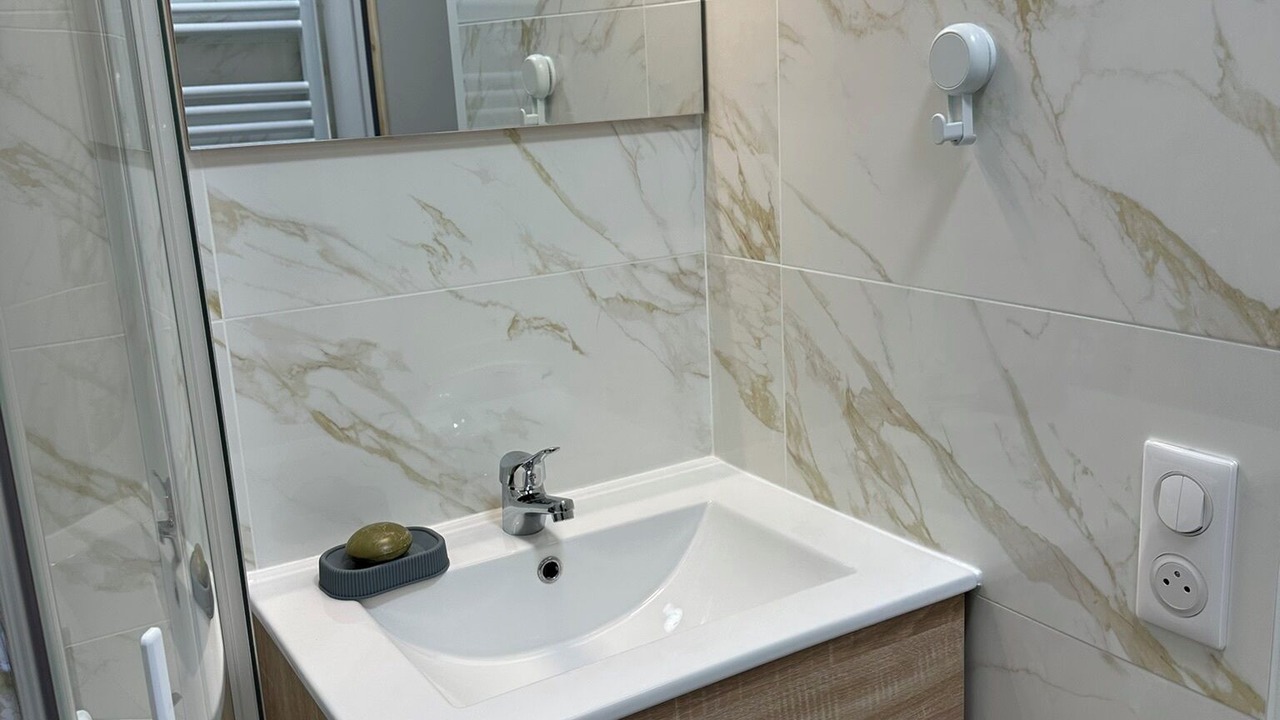 Photo of Bathroom in Saint-Vincent-de-Mercuze