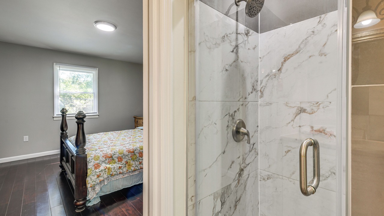 Photo of Bathroom in Farmville