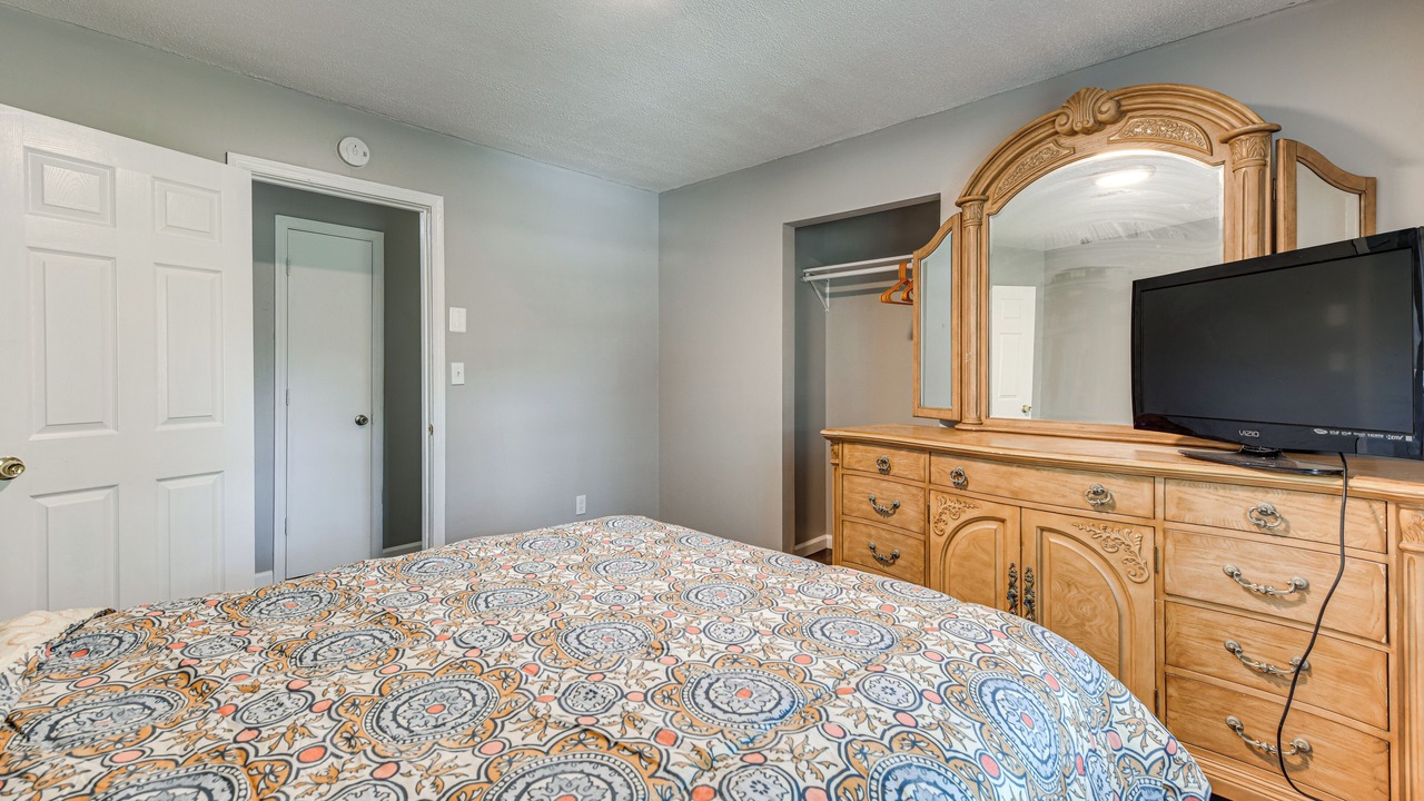 Photo of Bedroom in Farmville
