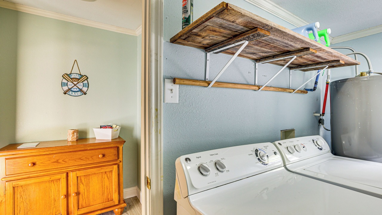 Photo of Bedroom in Carolyn Estates
